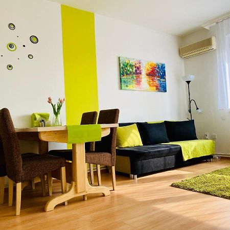 Kalvaria Apartman Segedín Exteriér fotografie
